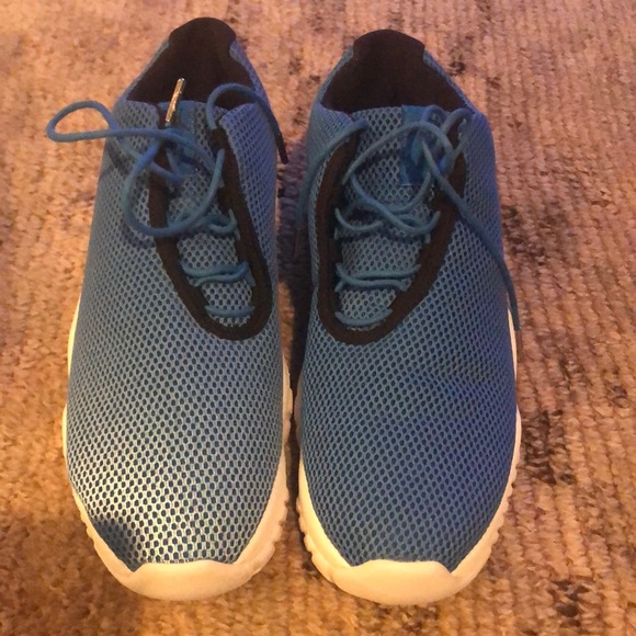 Size 10 Nike air Jordan future low blue brand new - Picture 2 of 11